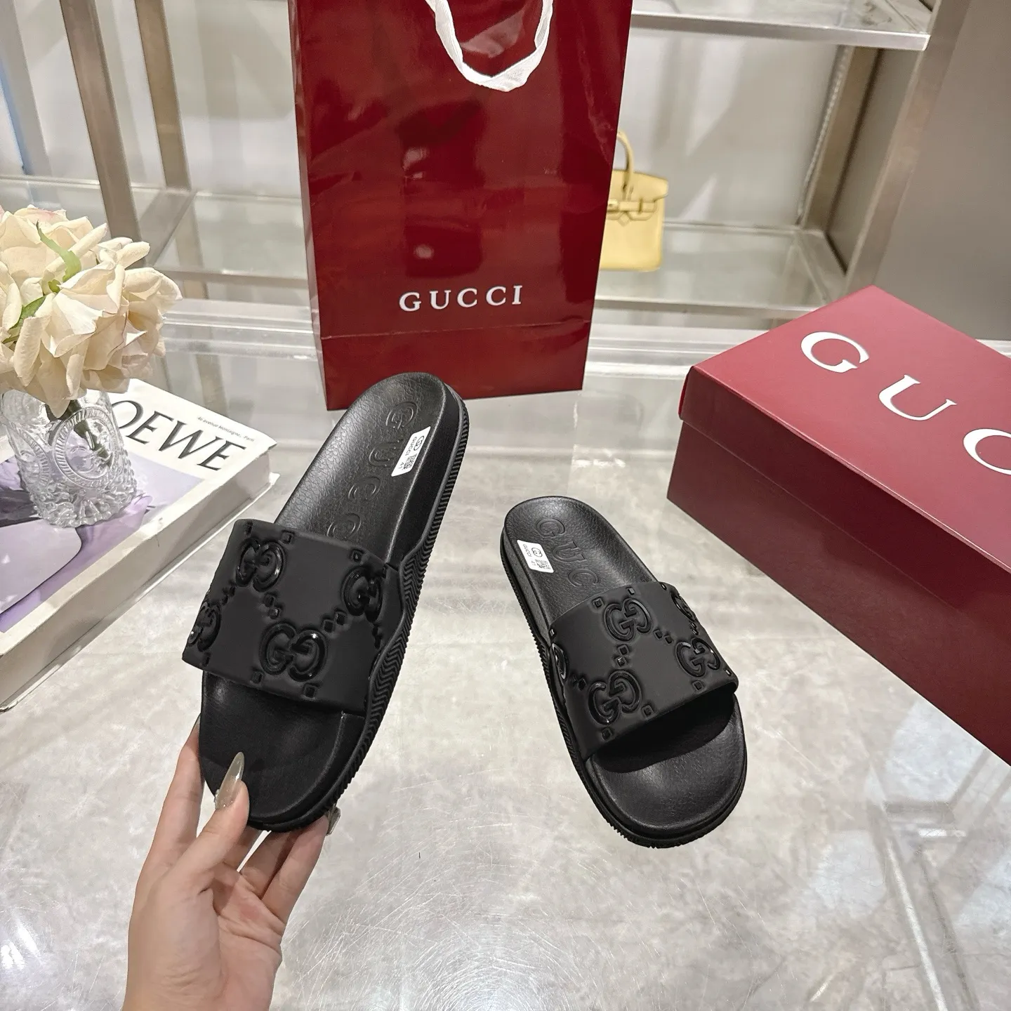 🅿️300💰 🌹Gucci official website Good Game slippers and sandals for men and women. In this special edition series, the acronym of the brand founder Guccio Gucci gives new meaning. In the gaming world, "GG" is a symbol of good sportsmanship and stands for "Good Game," which conveys the value system of the community. The modern acronym is a playful ode to the brand’s origins in the world of sports and leisure, illustrating how Gucci’s heritage continues to evolve. The parting greeting expresses the Gucci Good Game motto as the brand moves into new worlds, creating centers of play, self-expression, talent, freedom and individuality. Made with a rubber upper, these slippers are embellished with the collection's signature logo.  Rubber upper, unisex, G logo embossed, molded footbed, rubber sole, flat, made in Italy, sizes 36 to 46
